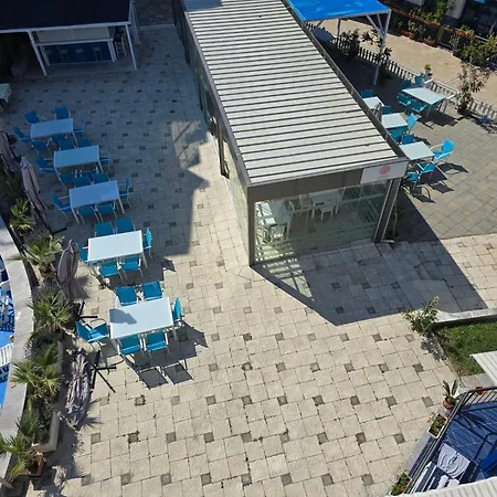 Blue Bay Seaview Kunterbunt Apartment *